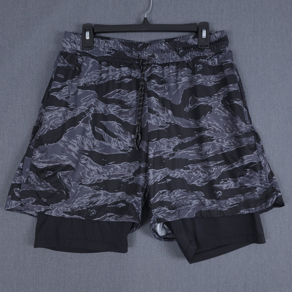 Savage Tacticians Shorts Mens XXL Gray Black Camo Lined Athletic Training Gym